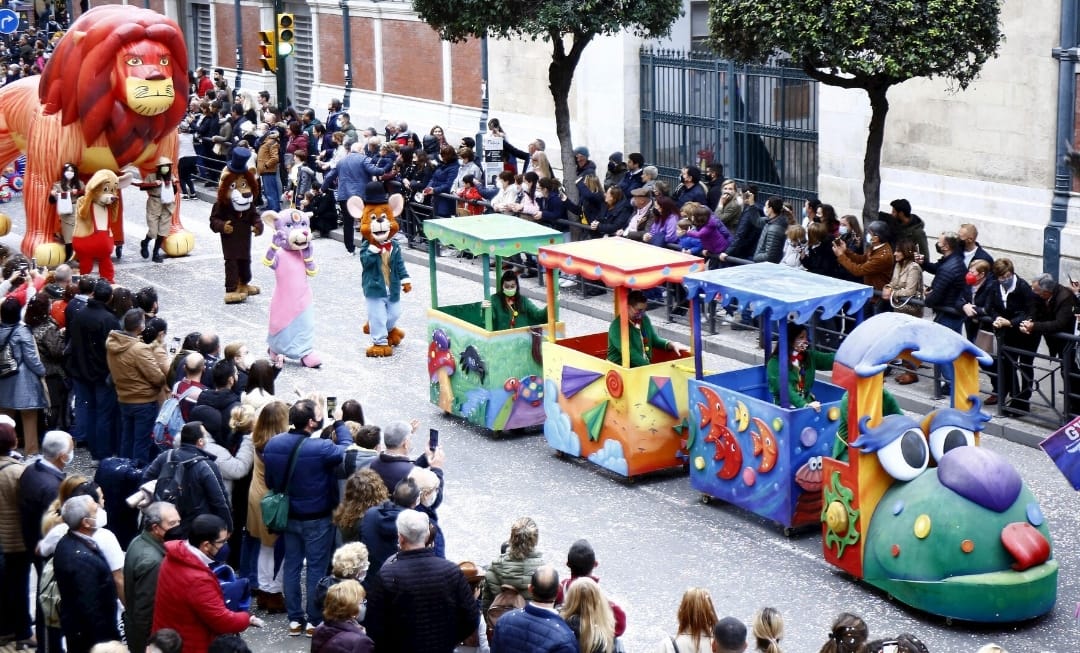 Pasacalles El Tren de los Animales en el Carnaval de Málaga